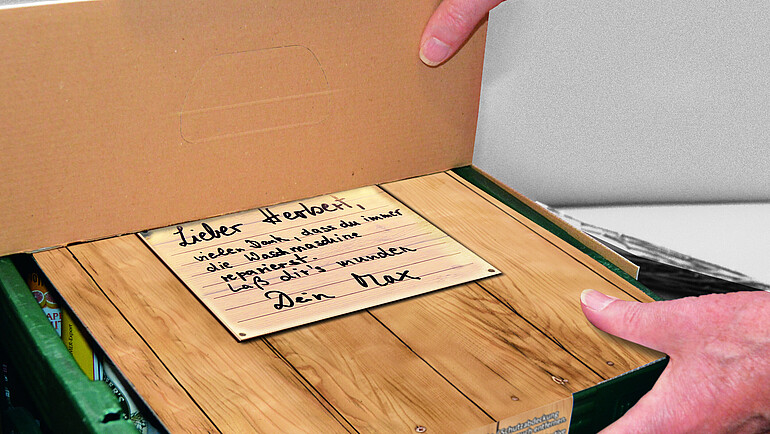 سفارش چاپ تقویم رومیزی تبلیغاتی در تیراژ بالا