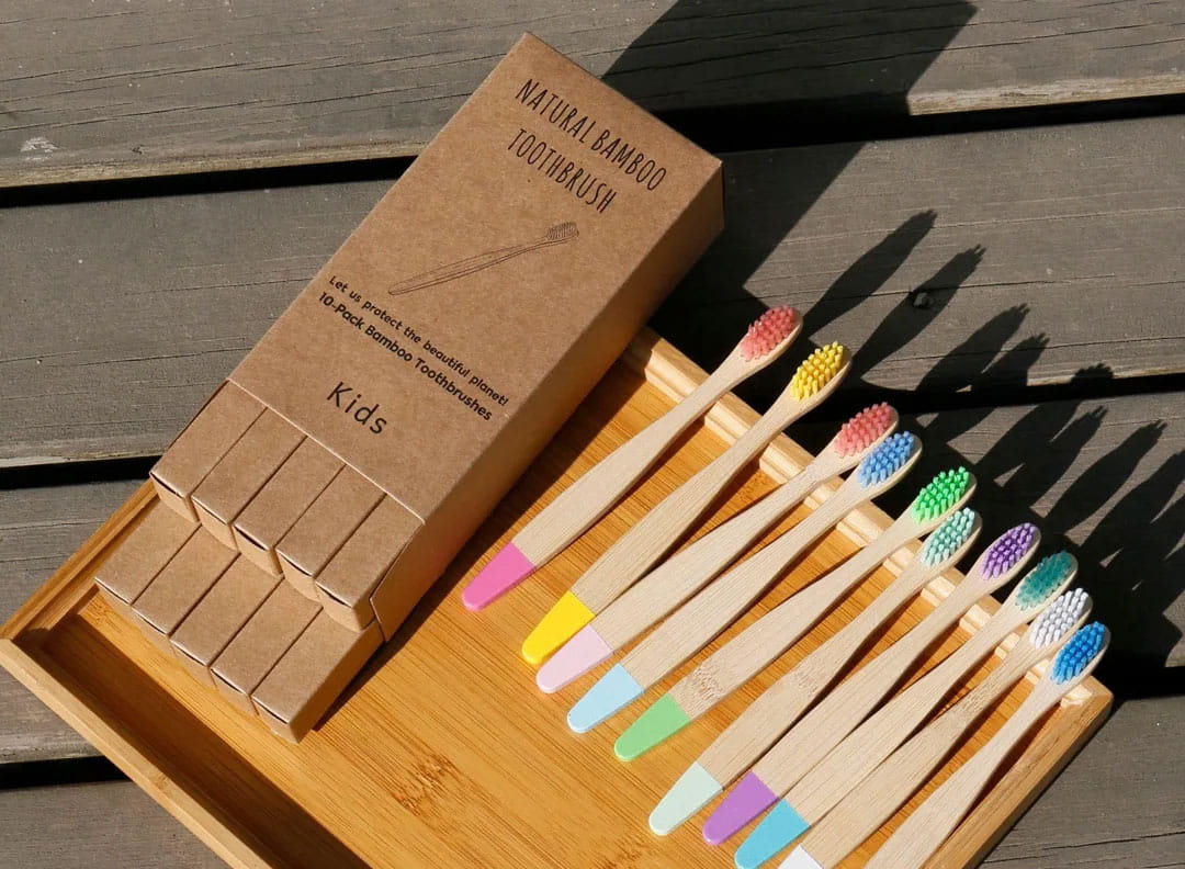 کارتن مادر و پک چند تایی مسواک بسته بندی کارتن مادر و پک چند تایی مسواک بسته بندی