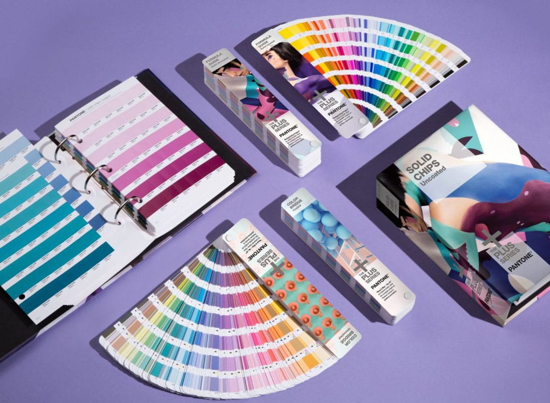 طلاکوب و نقره کوب روی جعبه مقوایی تفاوت چاپ افست و چاپ دیجیتال