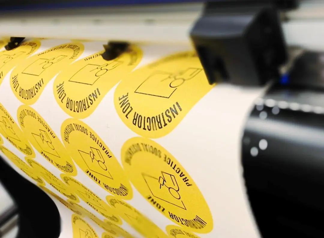 انواع استیکر لارج فرمت