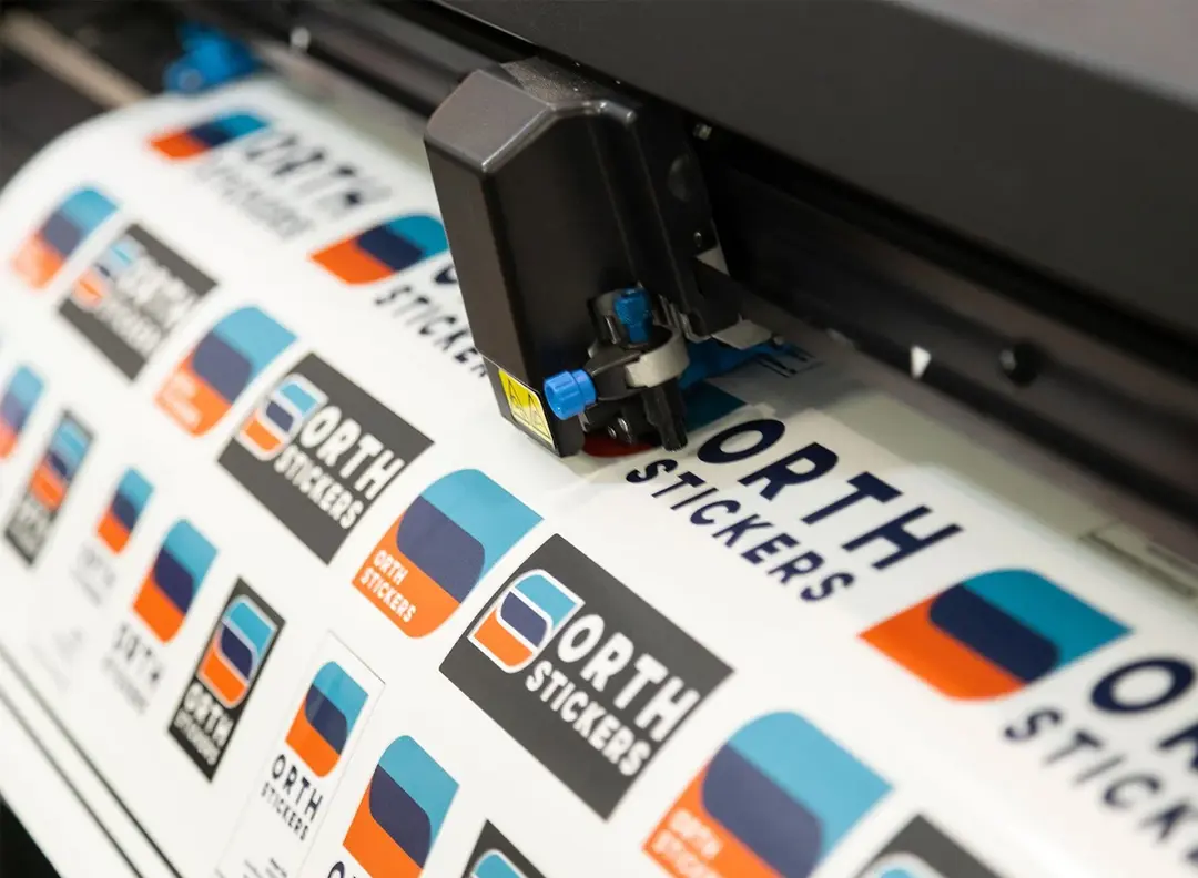 انواع استیکر لارج فرمت